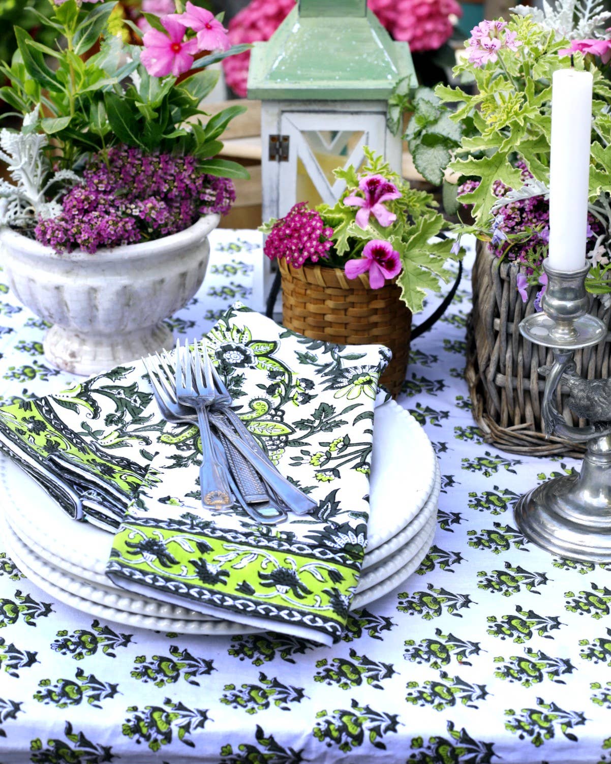 Tablecloth Gayatri Buti Olive: 60x60